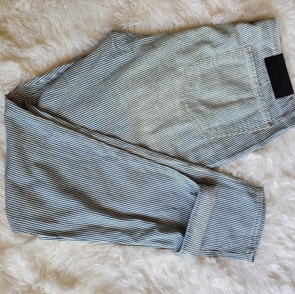 NWT Koral hi-rise pinstripe crop jeans Sz. 31 - Picture 3 of 7